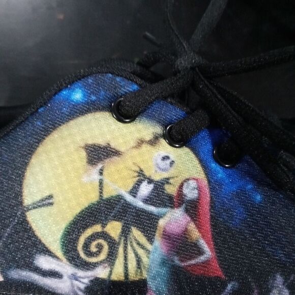 Custom Mesh Casual Nightmare Before Christmas - Picture 4 of 7